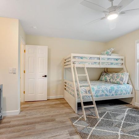 The Blue Whale Inn Ocean Isle Beach Exterior photo