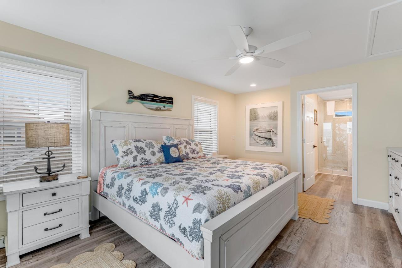 The Blue Whale Inn Ocean Isle Beach Exterior photo